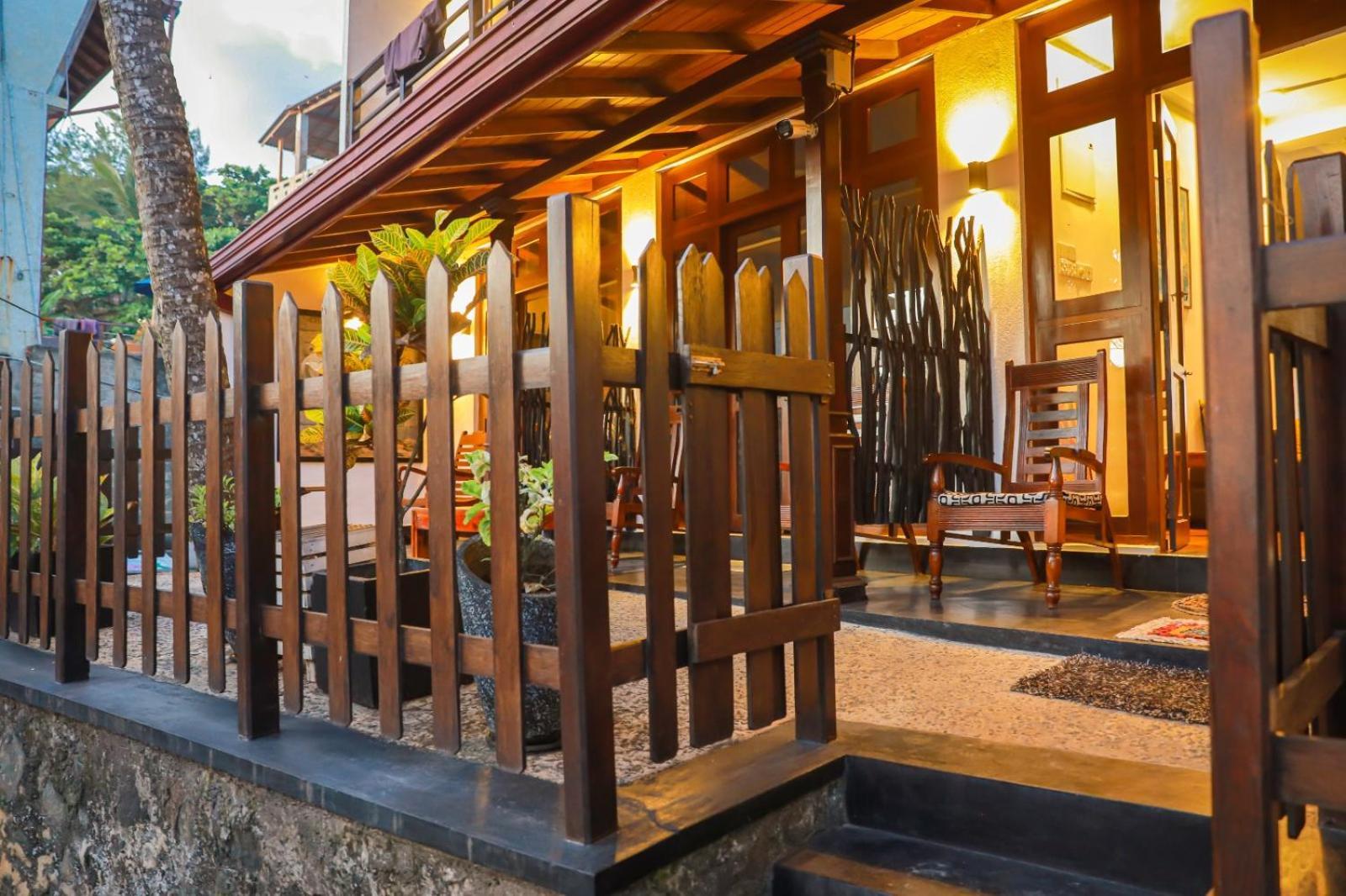 Ocean Breeze Villa Ματάρα Εξωτερικό φωτογραφία