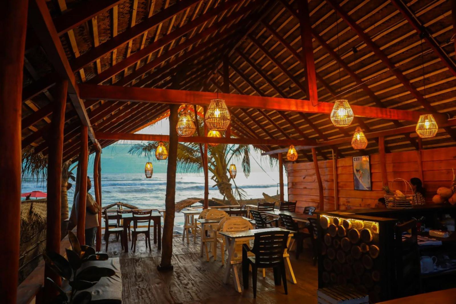 Ocean Breeze Villa Ματάρα Εξωτερικό φωτογραφία